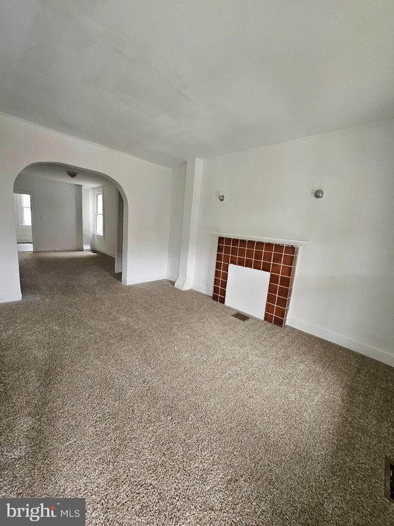 3141 Elmora Avenue photo 3