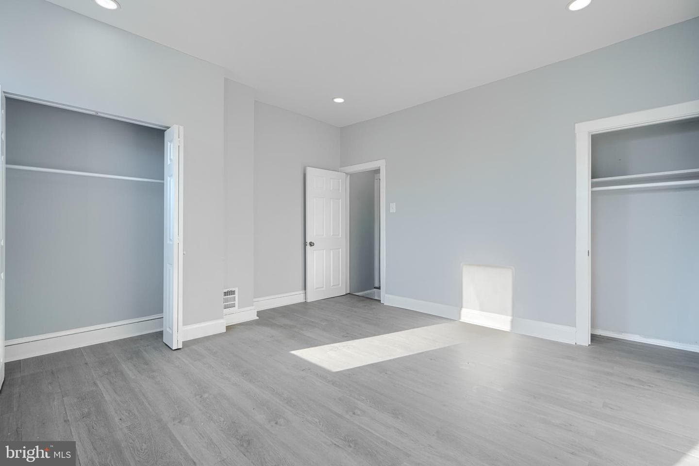 304 S Franklintown Road photo 29