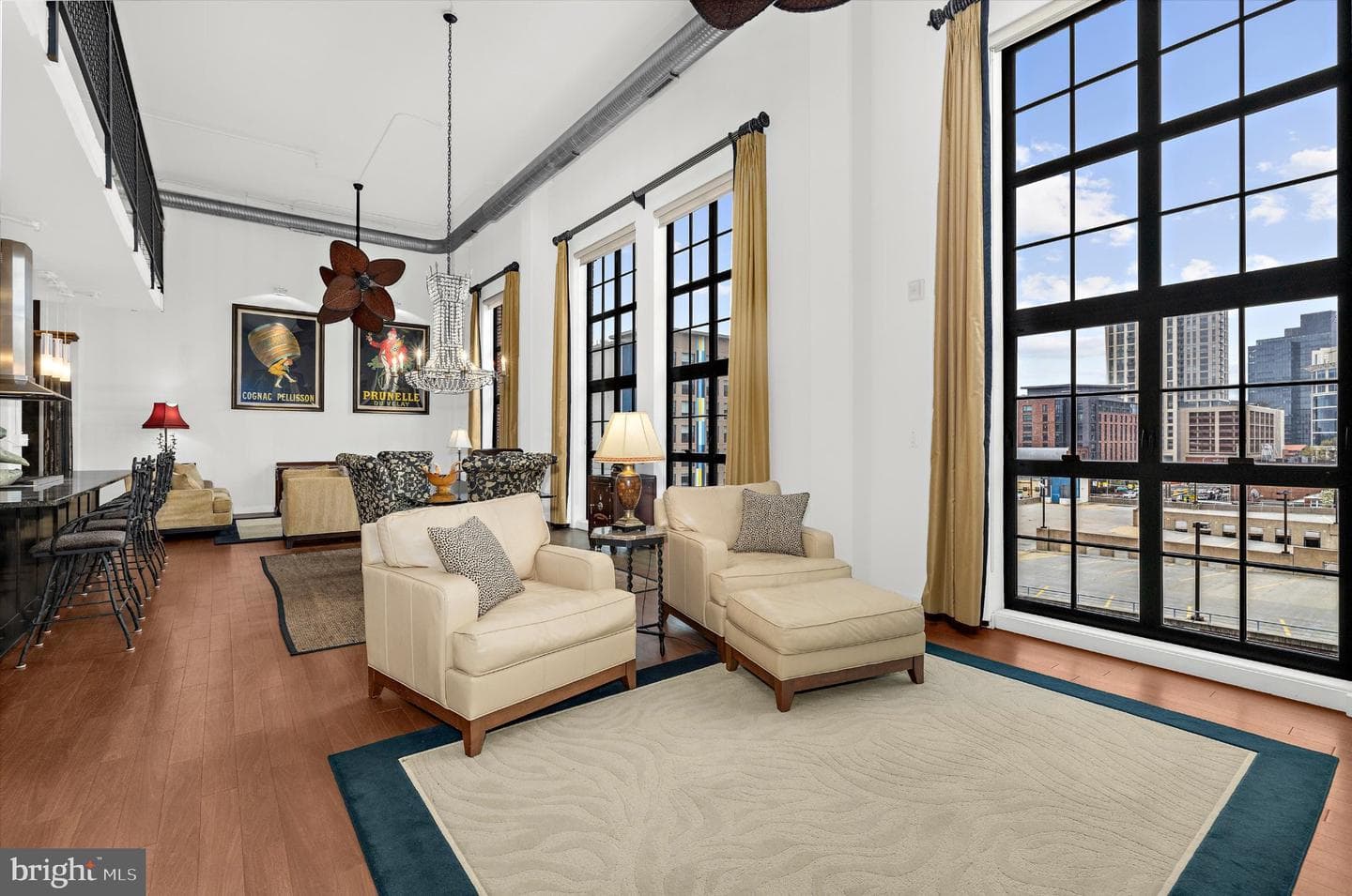 1220 Bank Street #409 photo 20