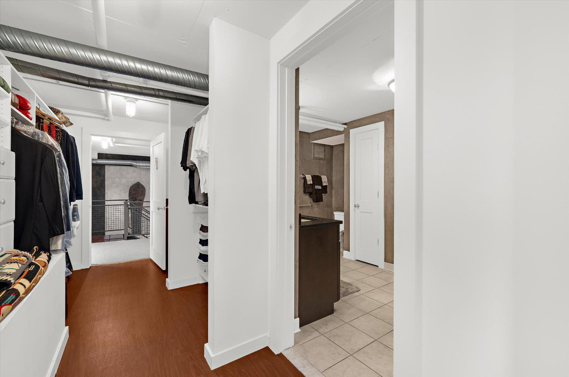 1220 Bank Street #409 photo 35