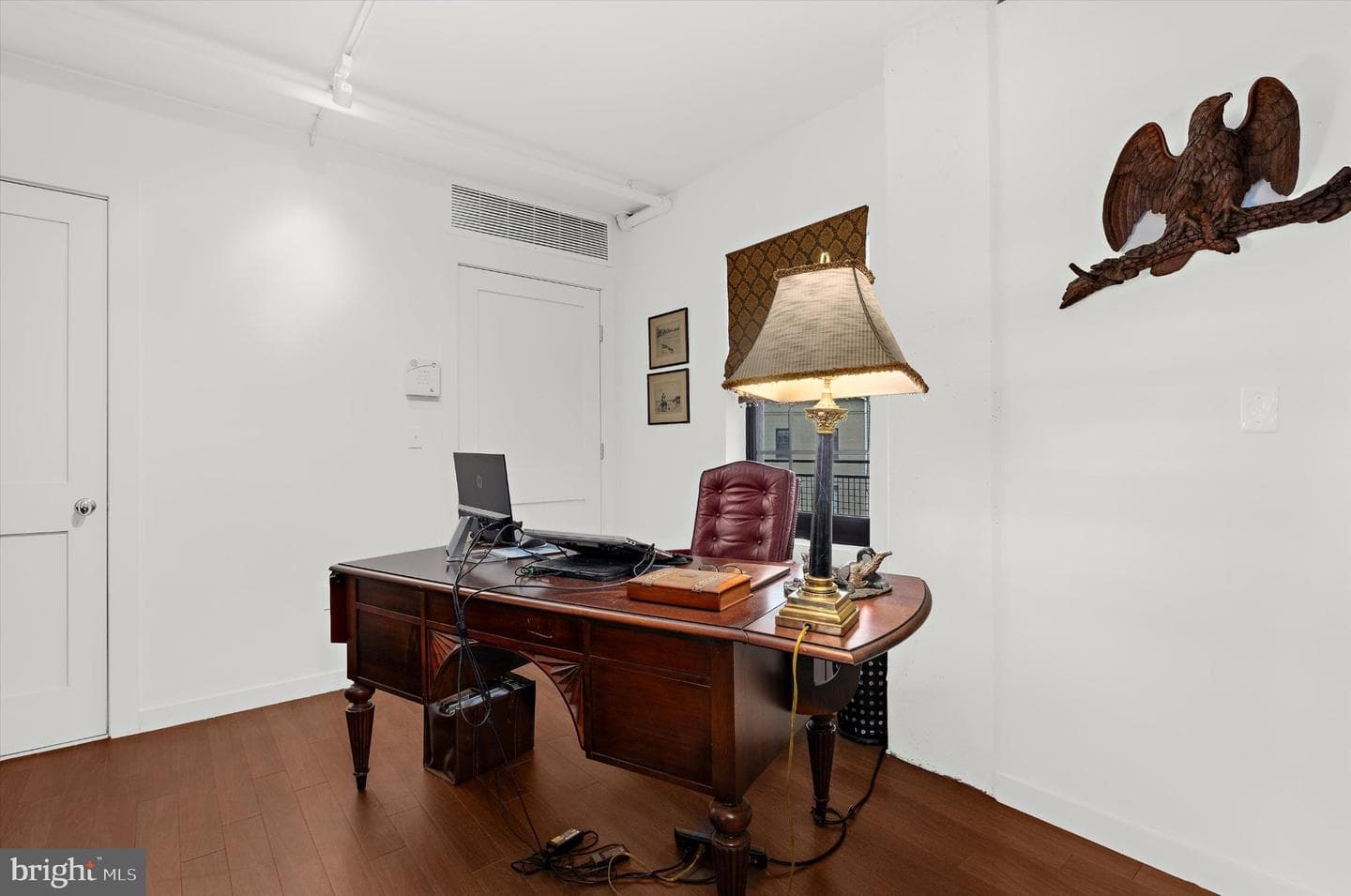 1220 Bank Street #409 photo 8