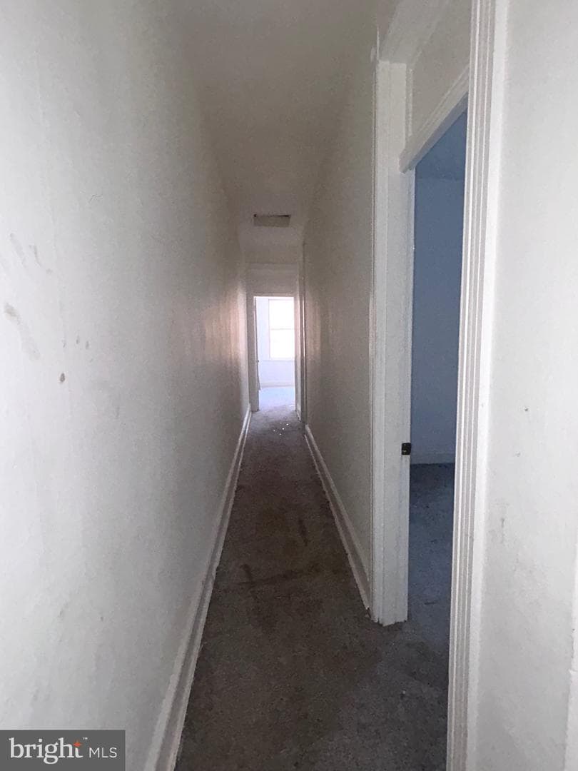 2729 Parkwood Avenue photo 9