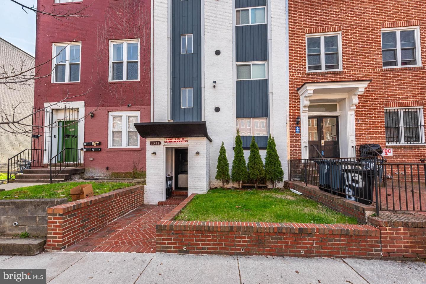 1911 W Baltimore Street photo 31