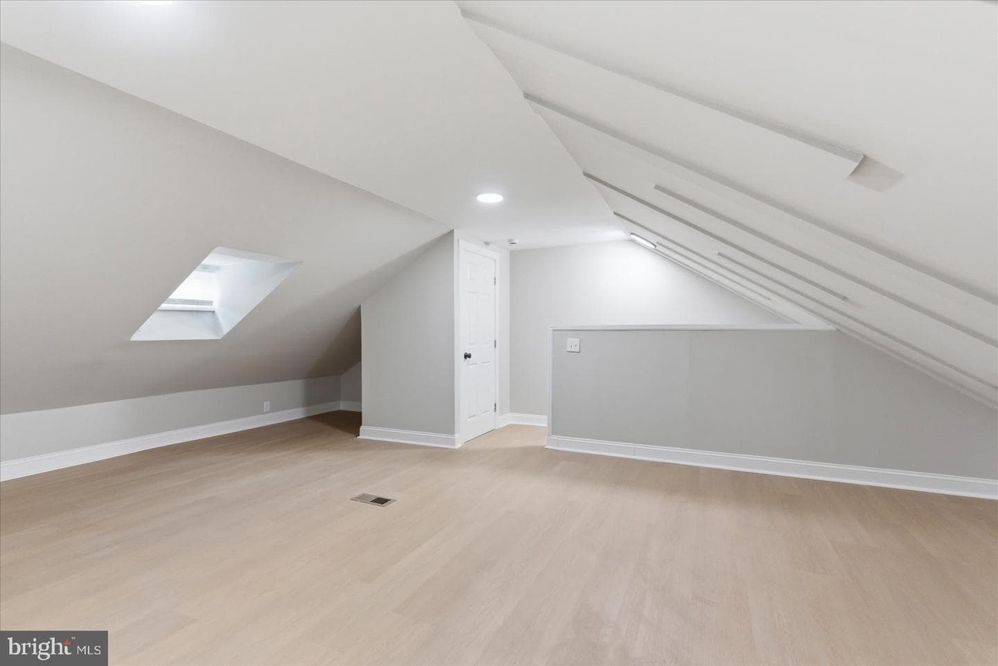 1702 Burnwood Road photo 31
