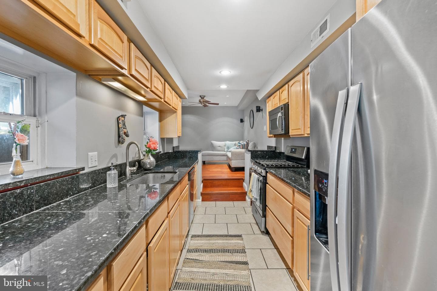 2226 Essex Street photo 10