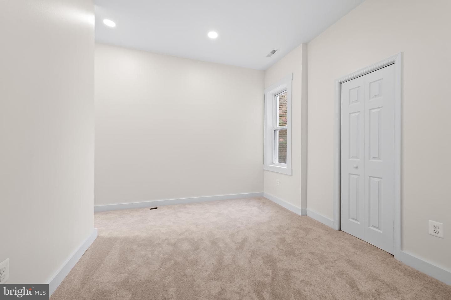 2824 Maryland Avenue photo 23