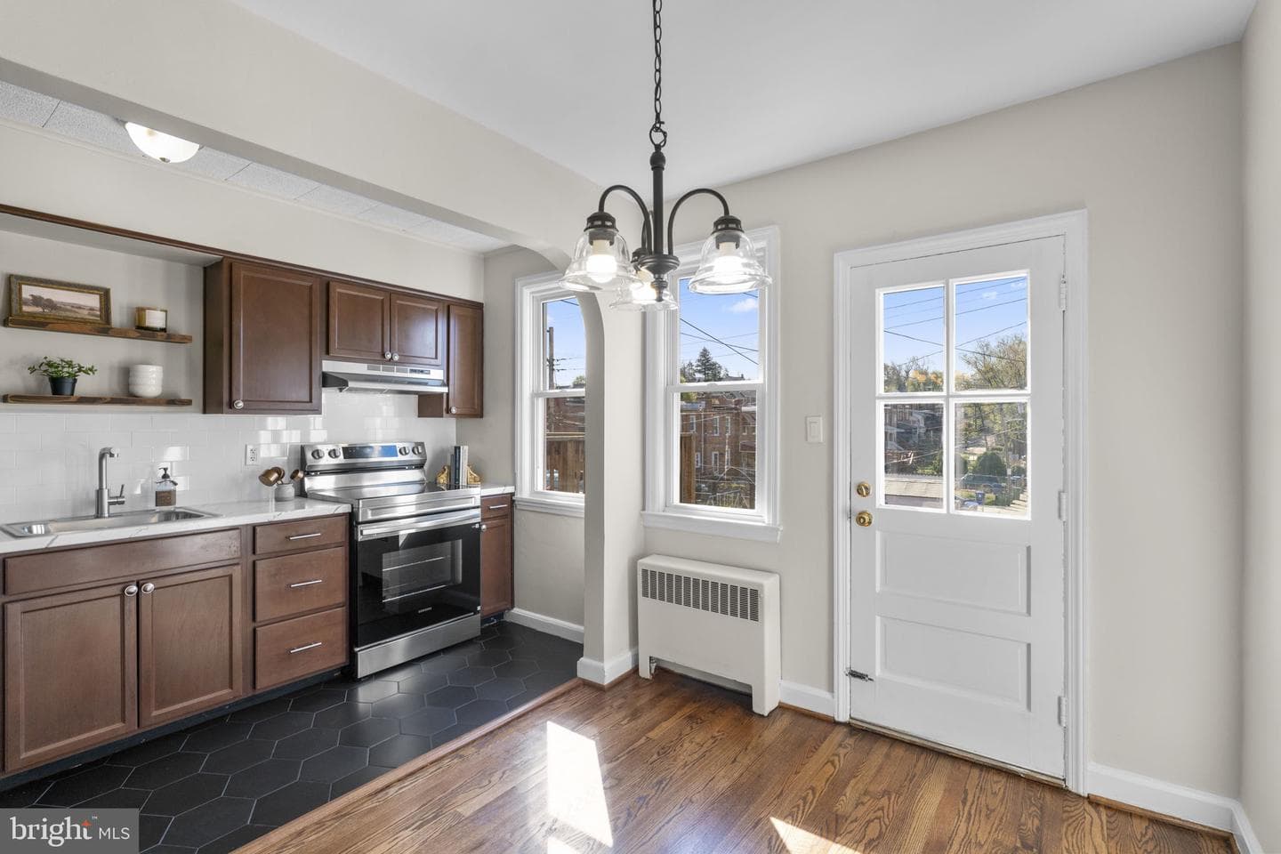 3549 Benzinger Road photo 10