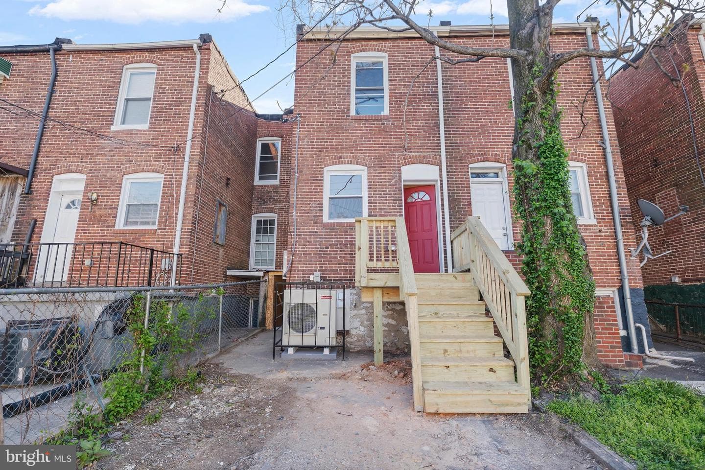 1222 N Potomac Street photo 29