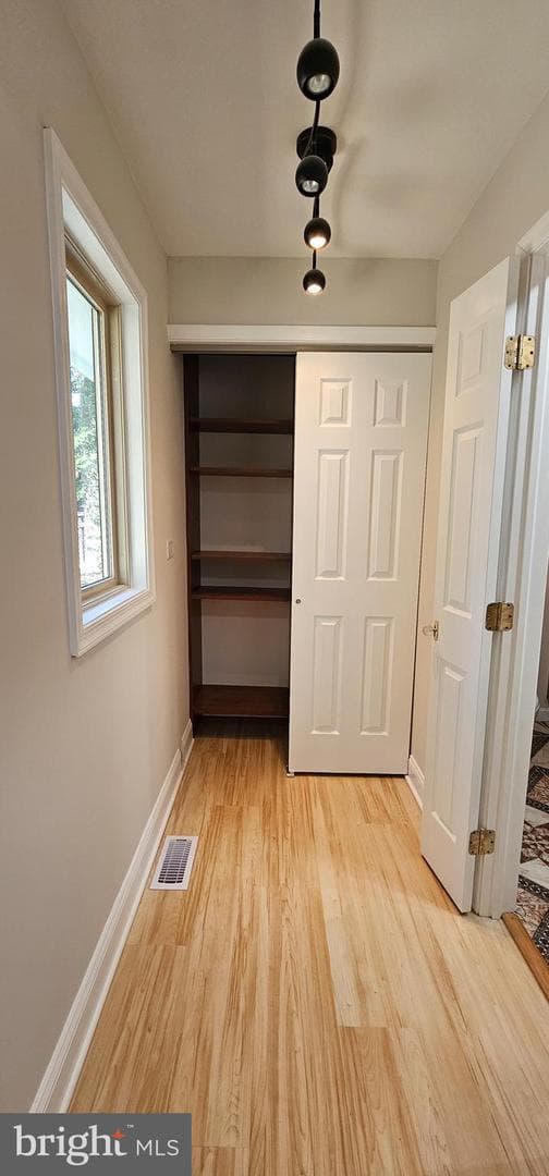 5806 N Charles Street photo 26