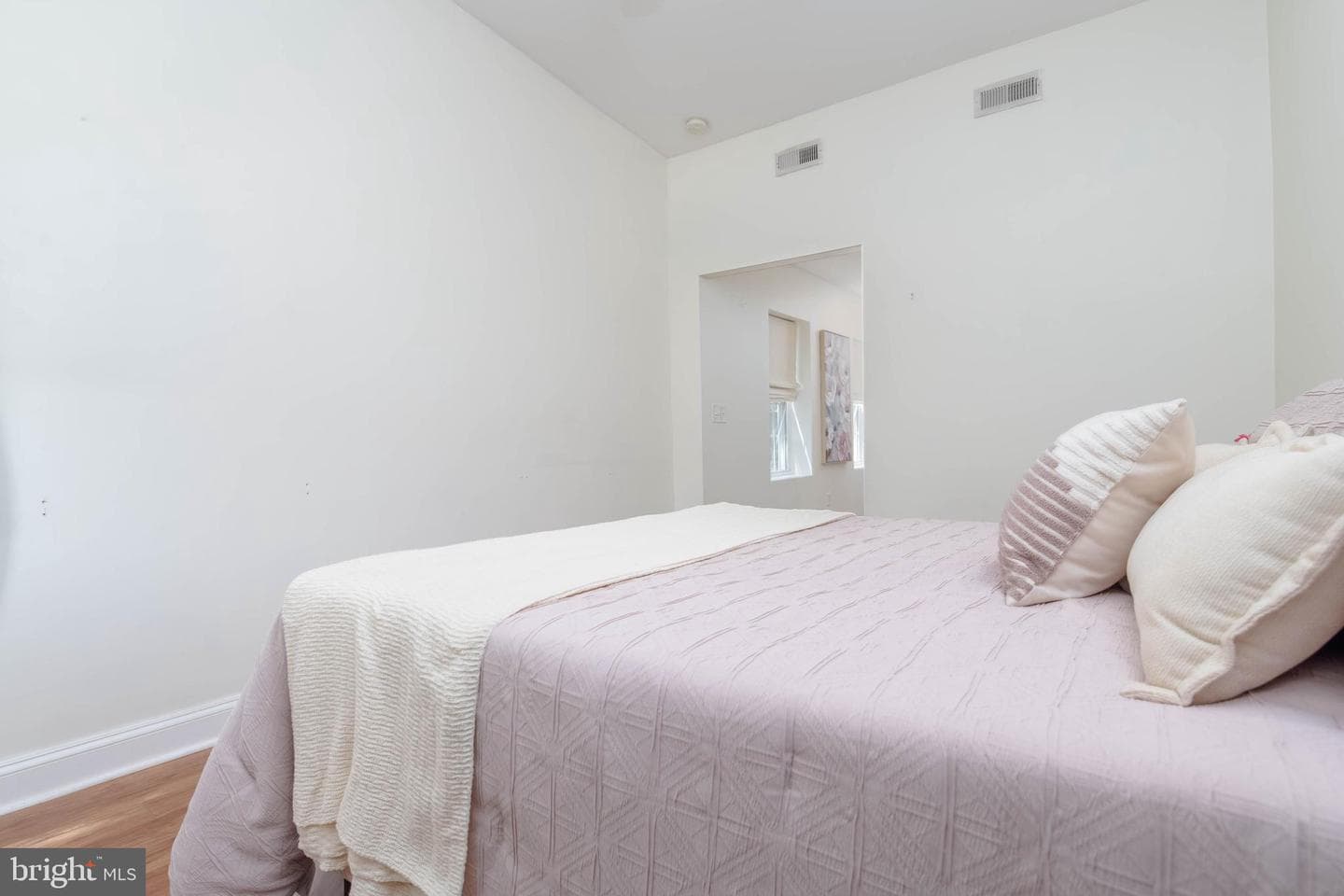 1621 S Charles Street photo 25
