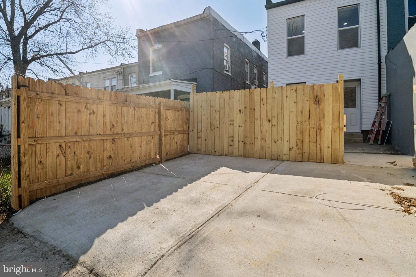 530 E 38th Street photo 11