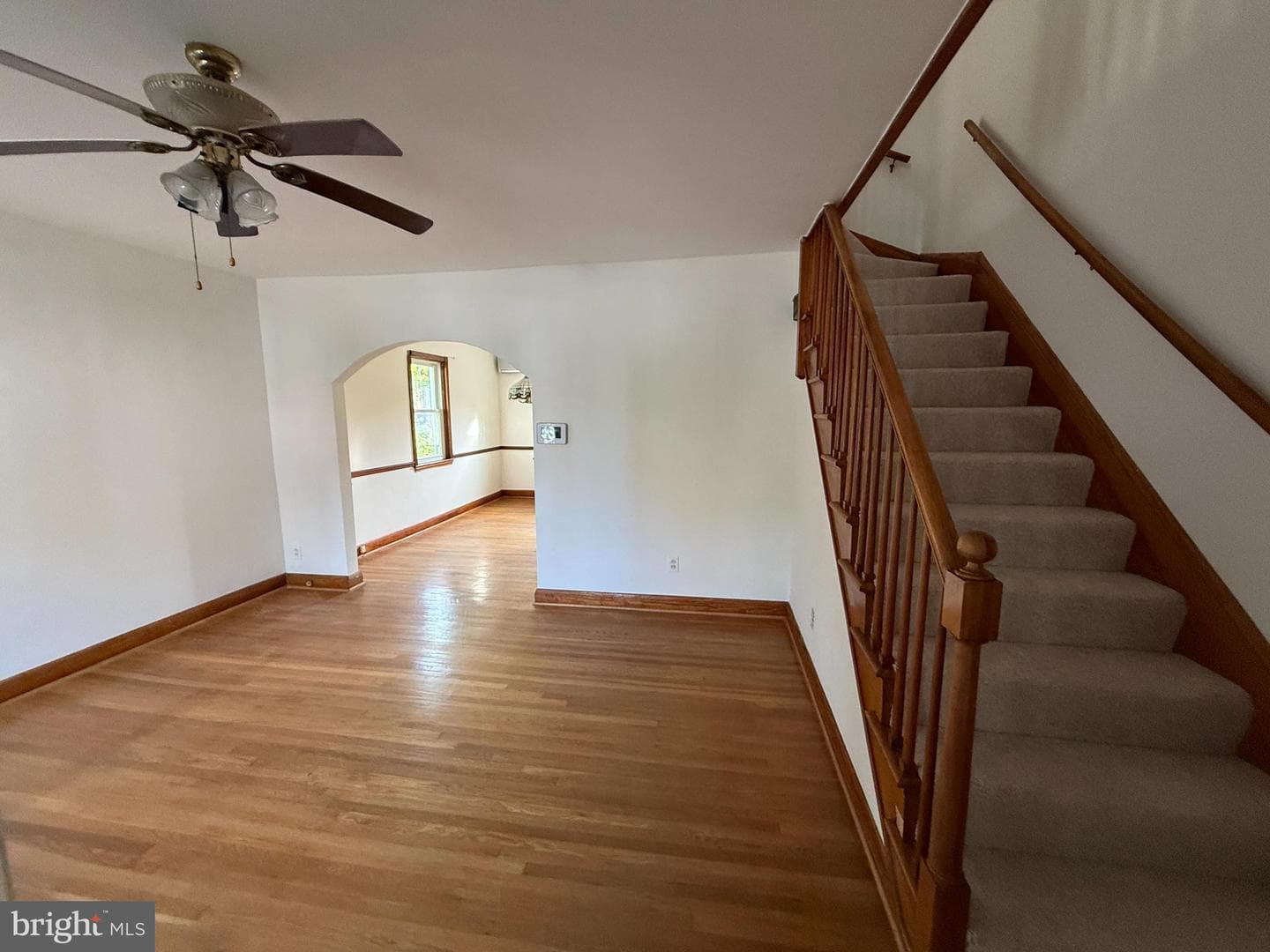 4100 Kinsway photo 8