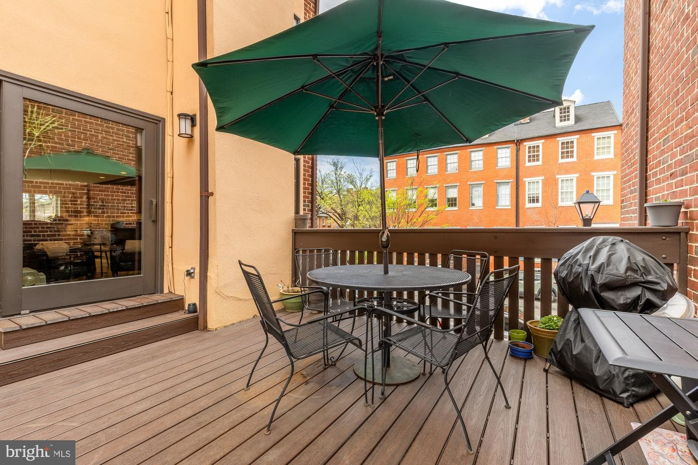 519 S Hanover Street photo 21