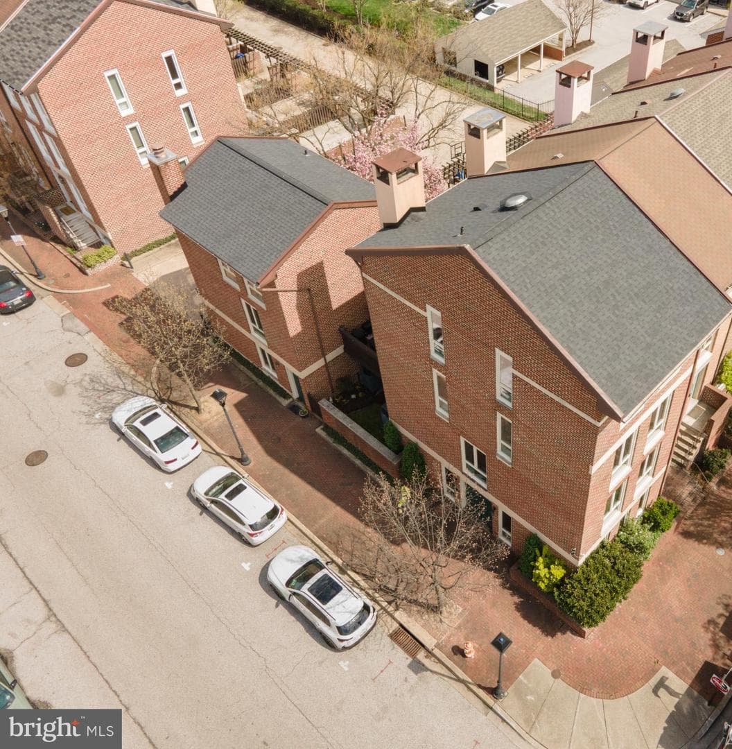 519 S Hanover Street photo 4