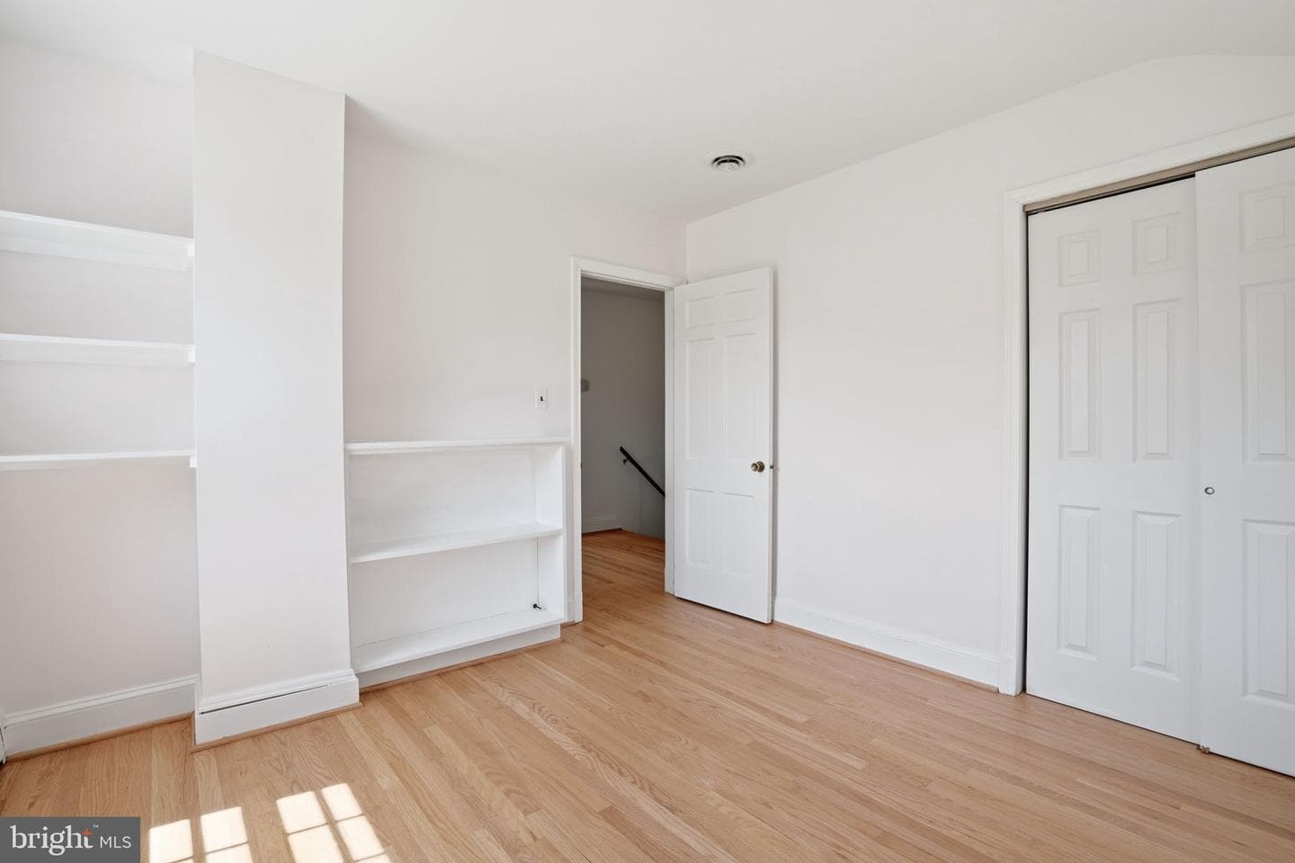 5717 Charlestowne Drive photo 20
