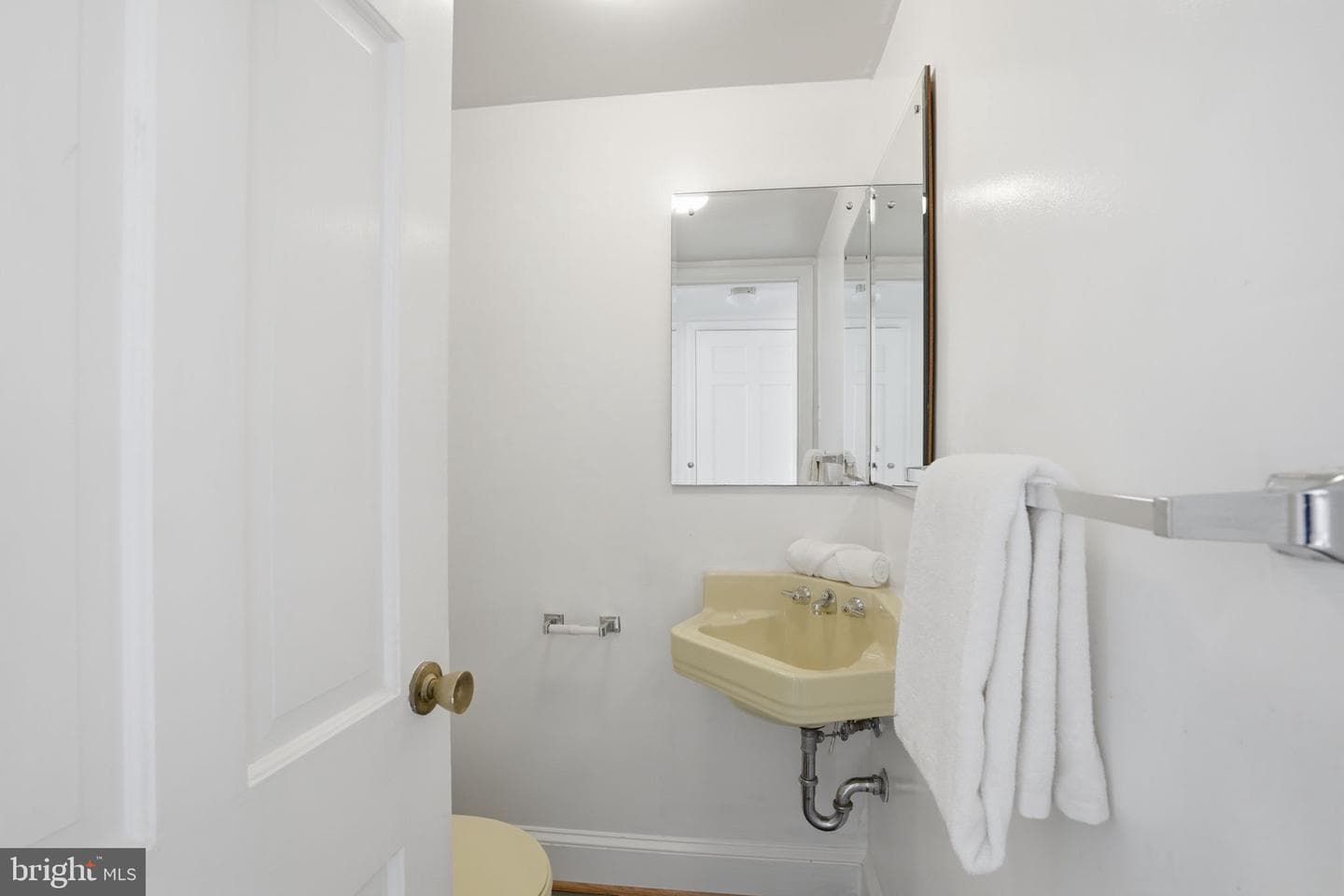 5717 Charlestowne Drive photo 22