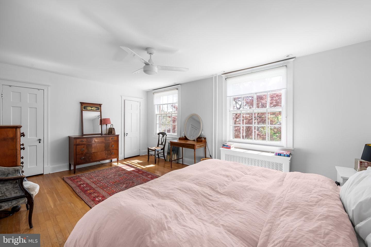 222 Homewood Terrace photo 32
