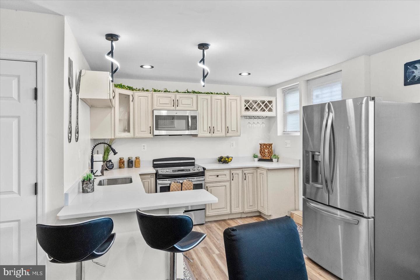 4800 Midline Road photo 18