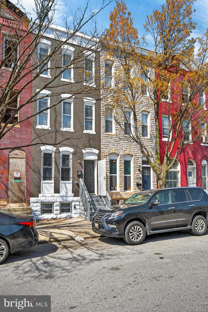 1134 N Fulton Avenue photo 34