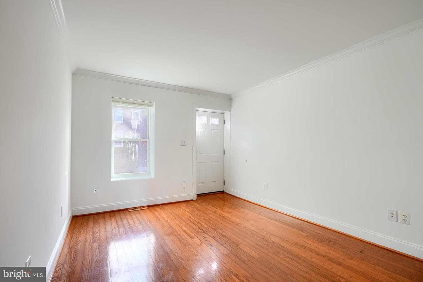 1520 Byrd St photo 5