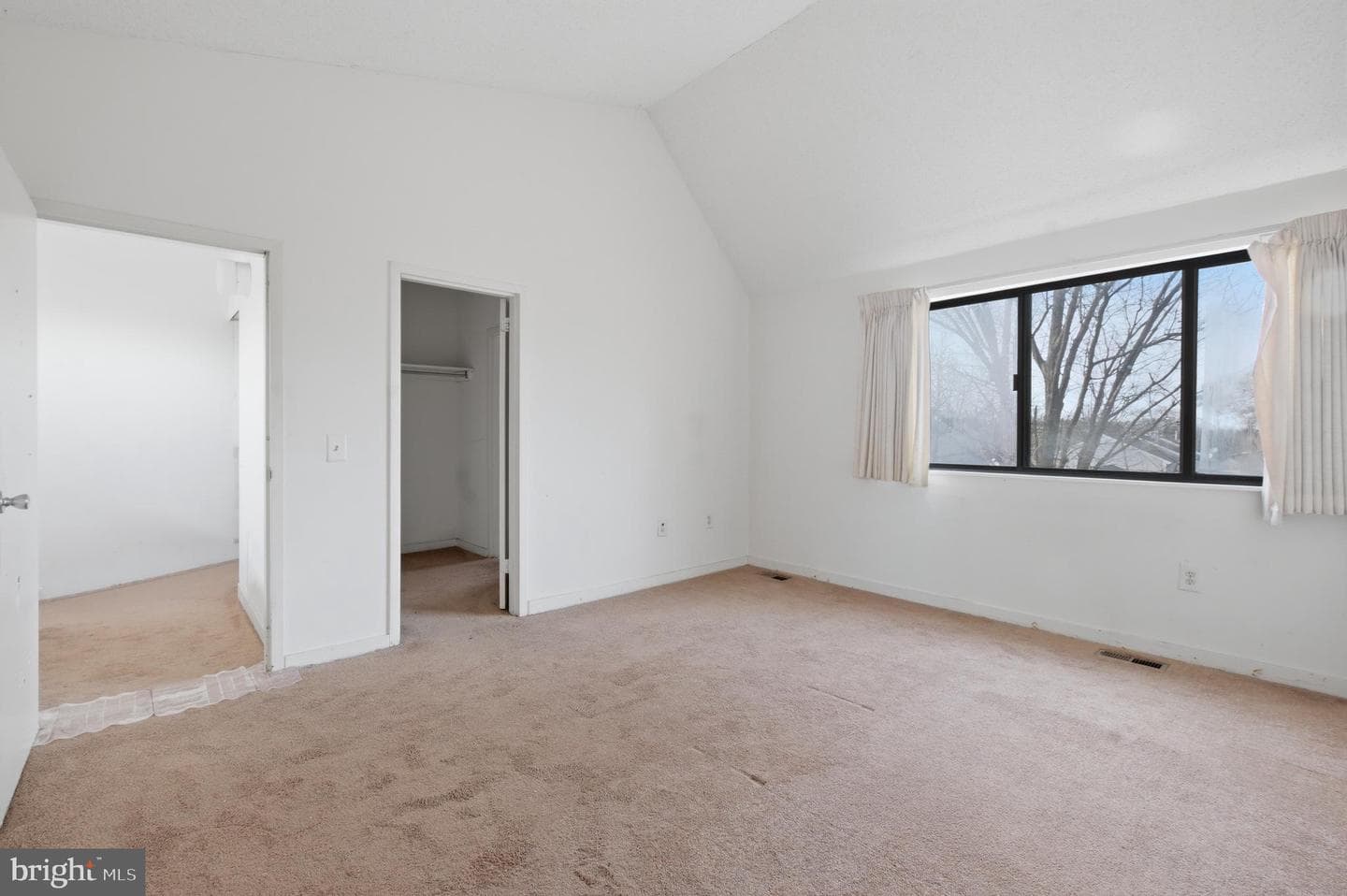 2372 Nutmeg Terrace photo 18