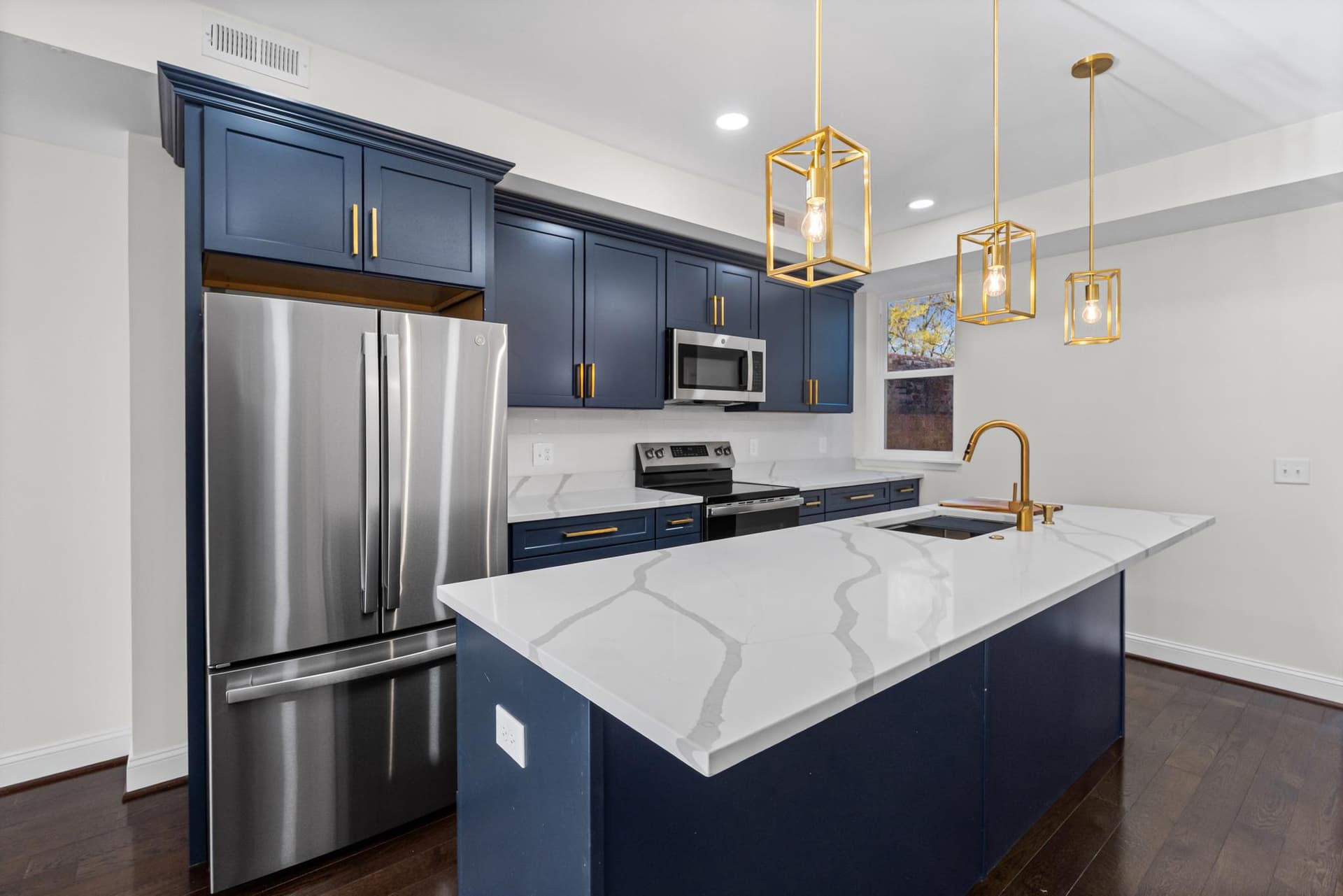532 N Carrollton Avenue, Baltimore