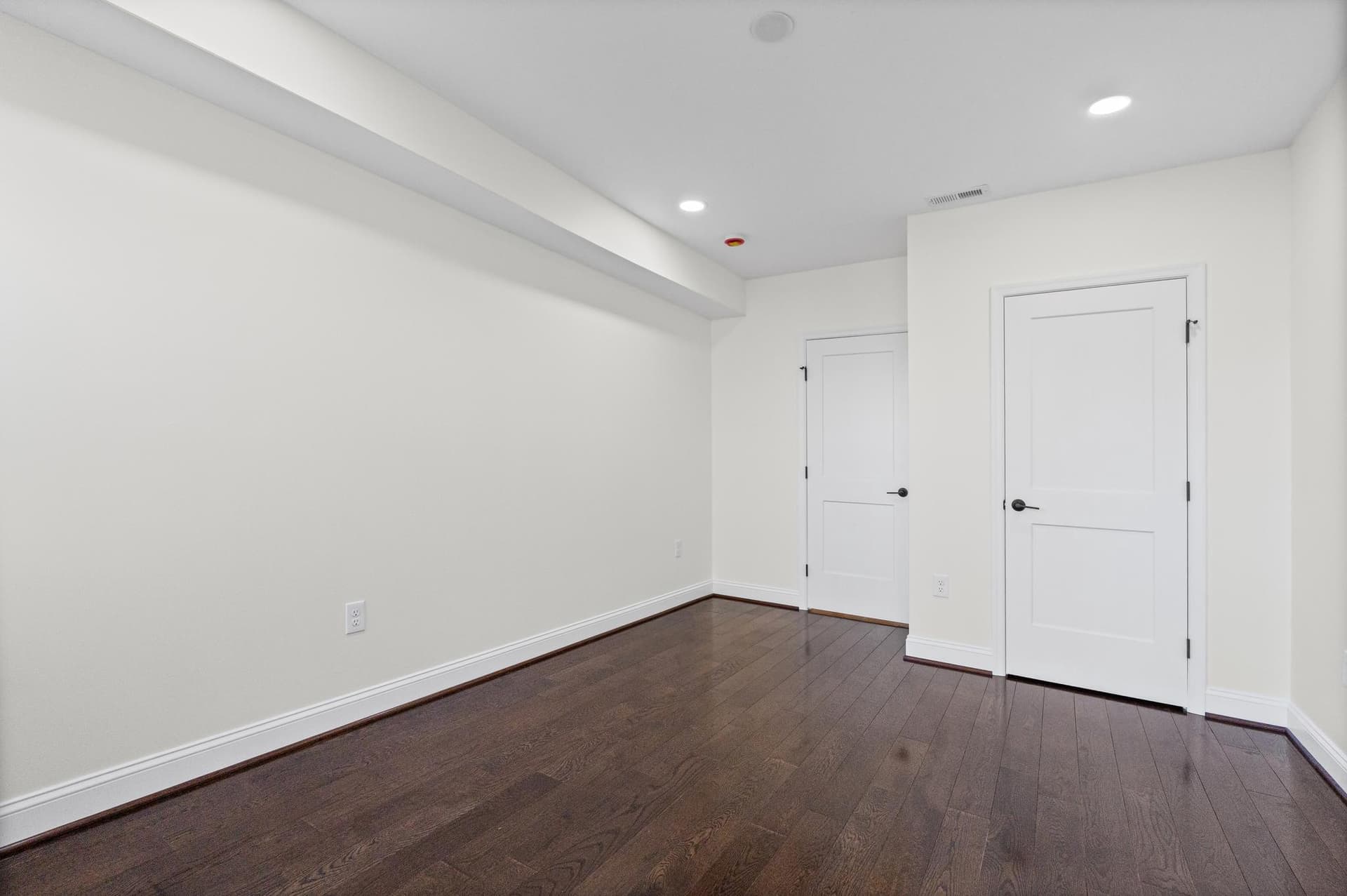 532 N Carrollton Avenue photo 20