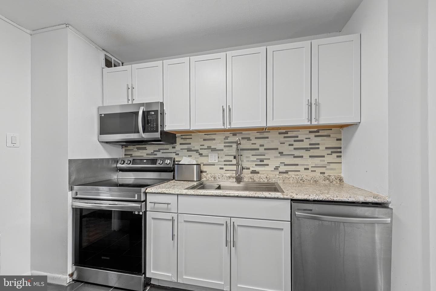1 E University Parkway #1205 photo 14