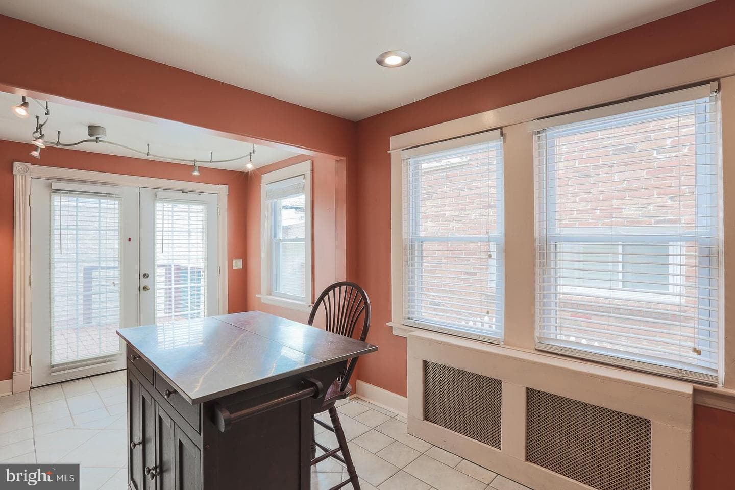 1524 S Charles Street photo 29