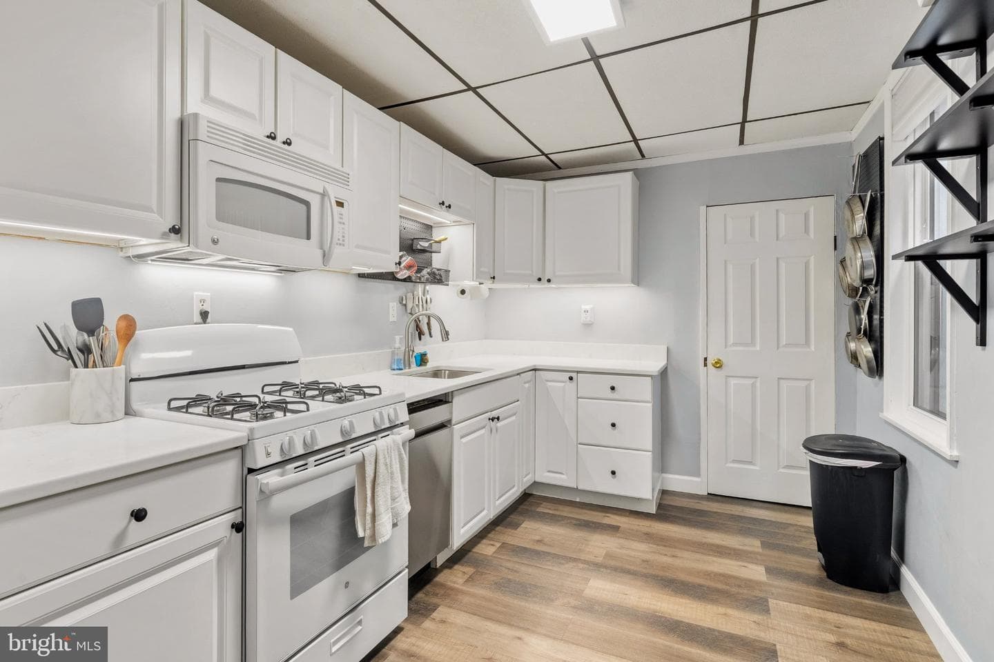 1603 S Hanover Street photo 11