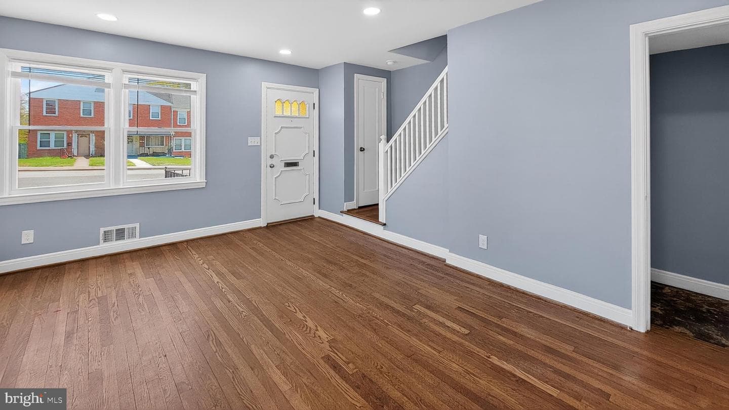 52 Upmanor Road photo 7
