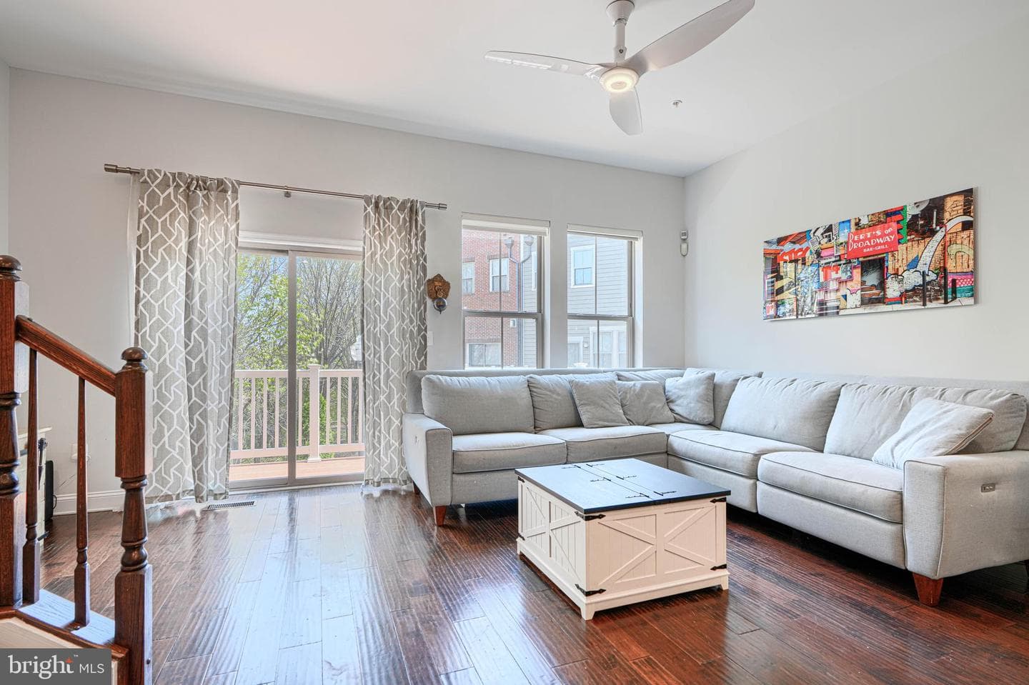 1309 Benjamin Street photo 16