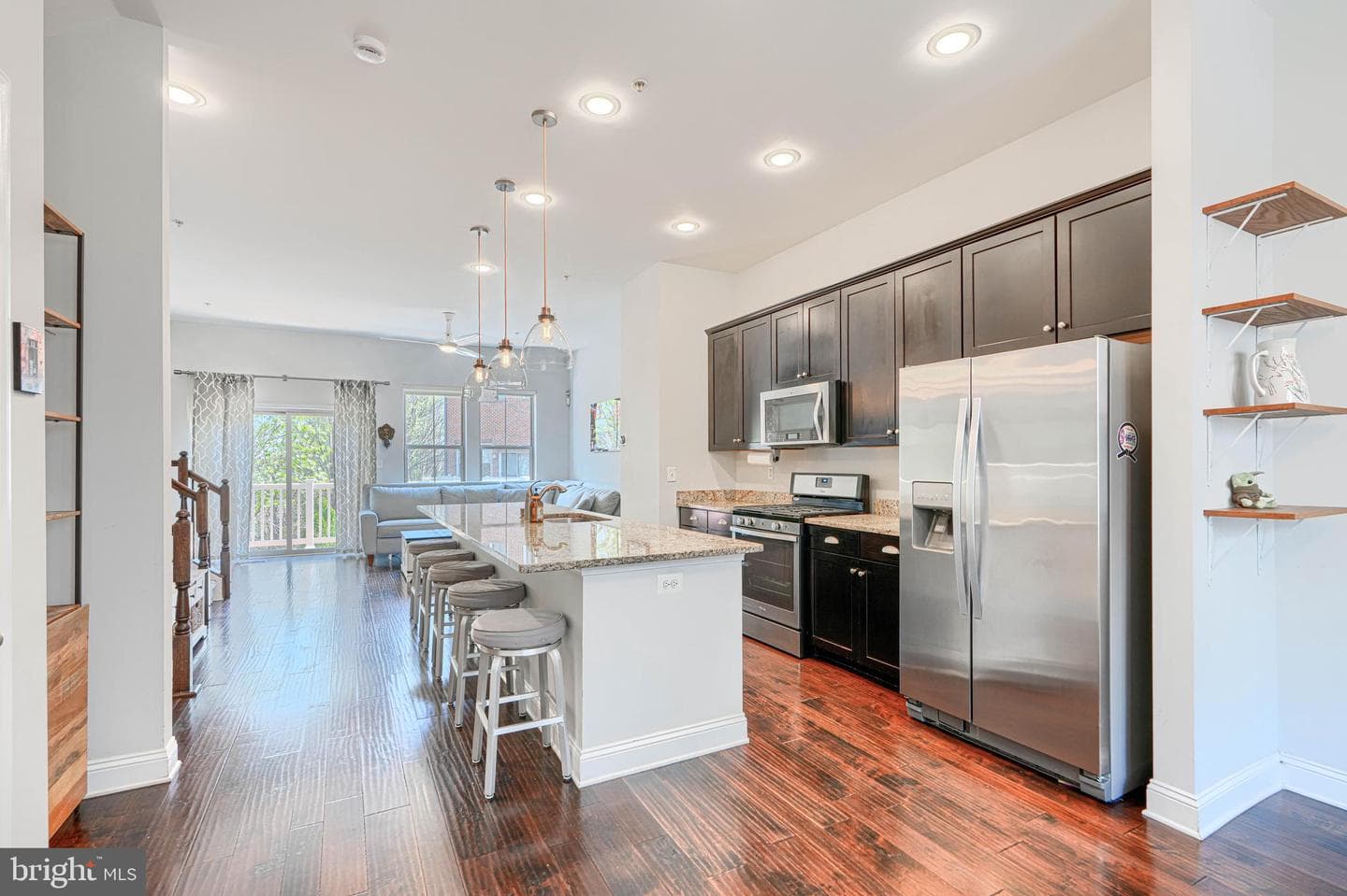 1309 Benjamin Street photo 23