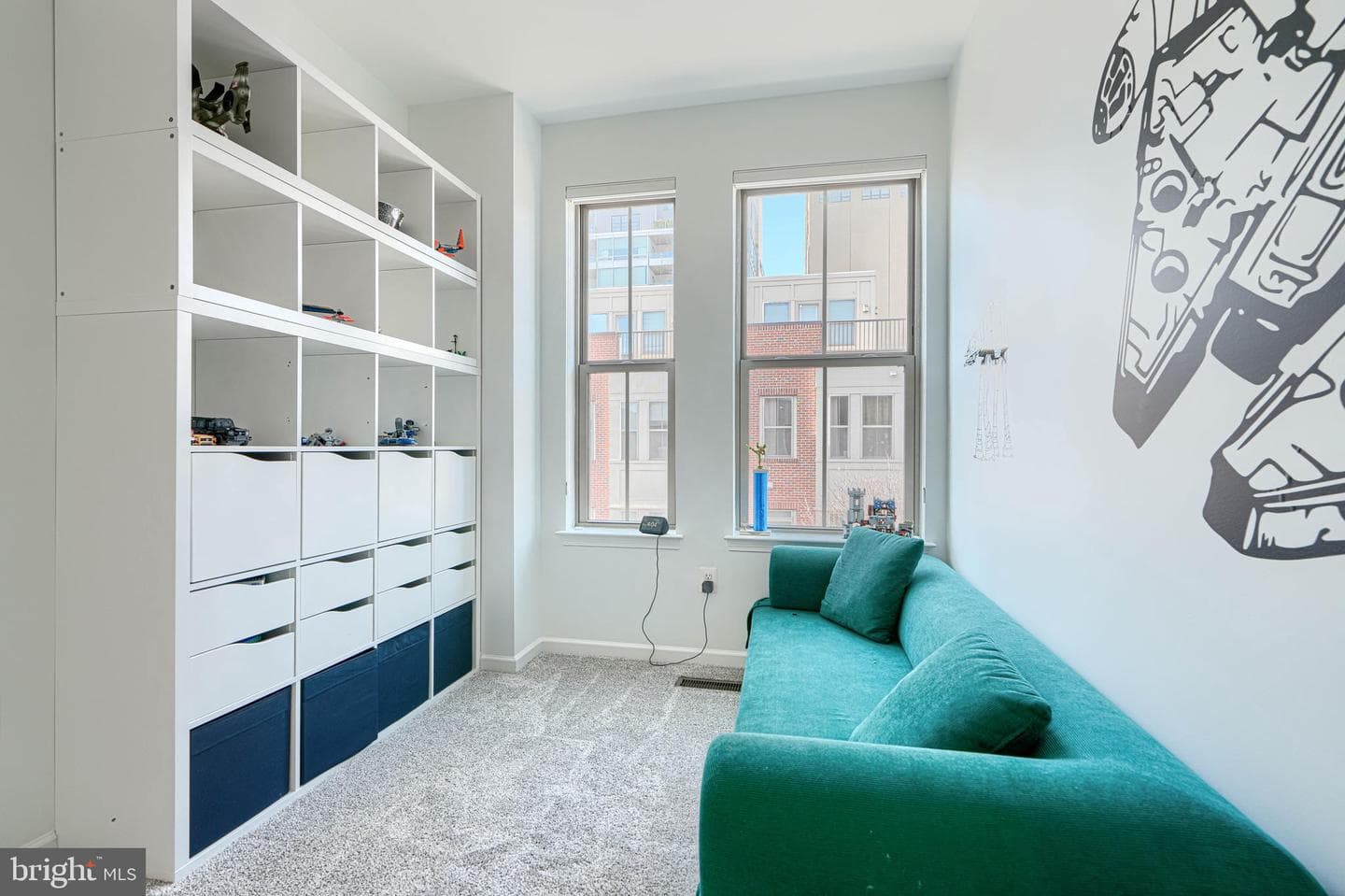 1309 Benjamin Street photo 34
