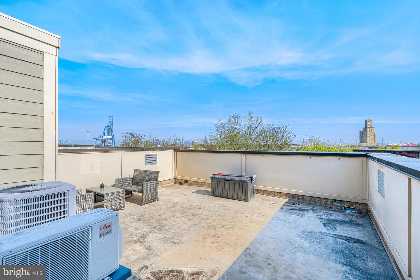 1309 Benjamin Street photo 55
