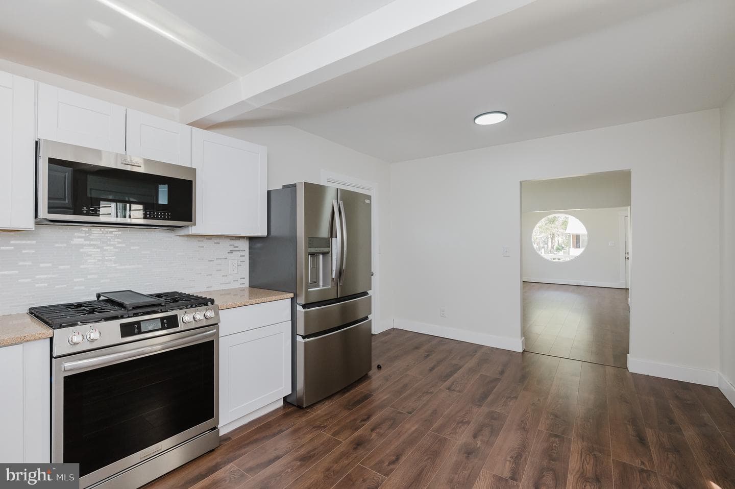 2906 Oak Hill Avenue photo 10