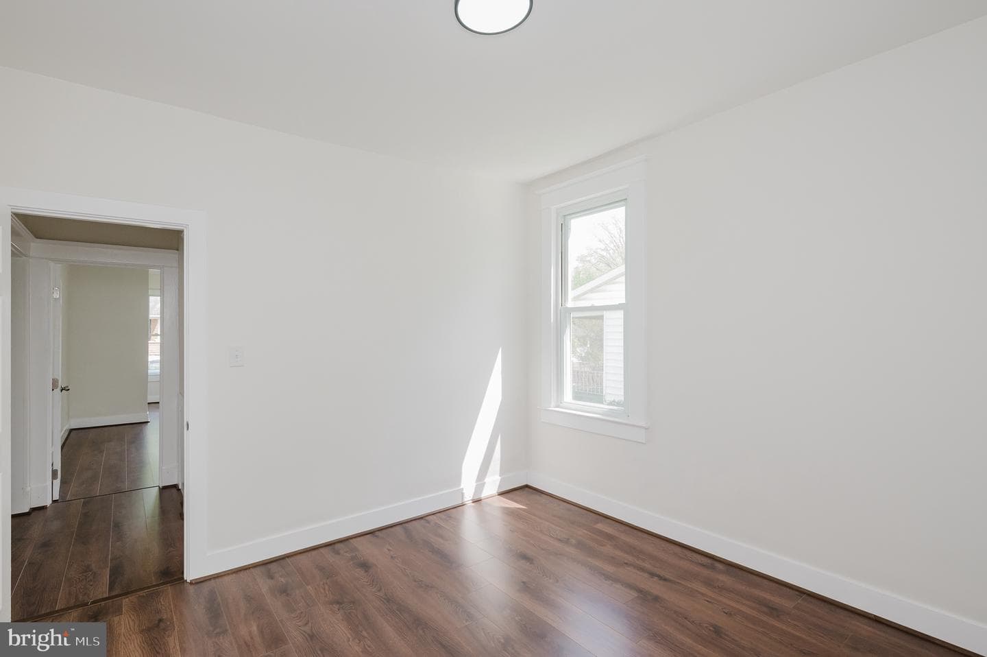 2906 Oak Hill Avenue photo 26
