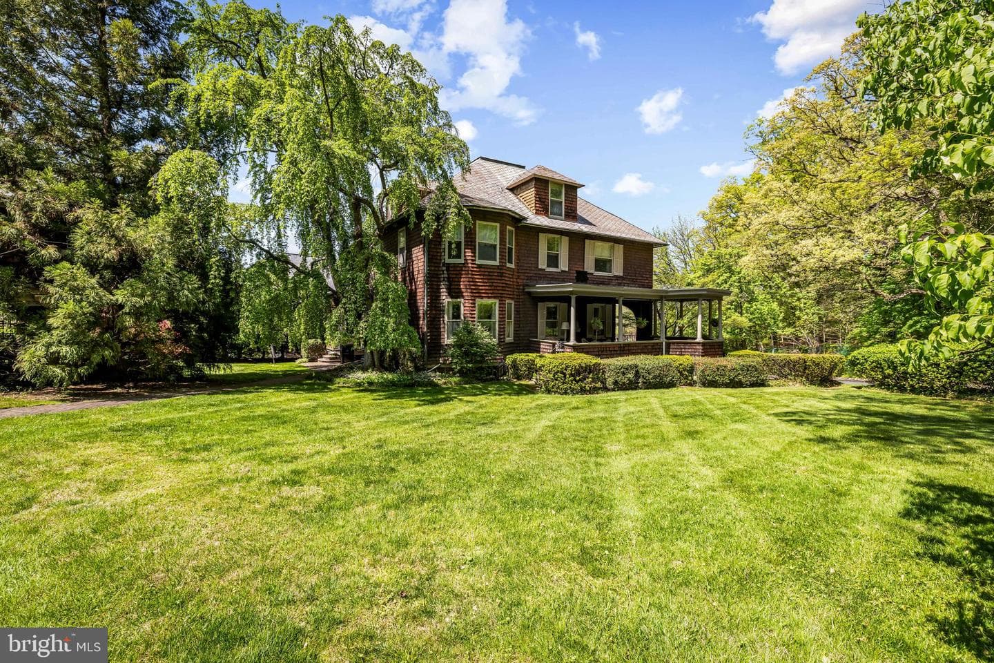 4 Hillside Road photo 56