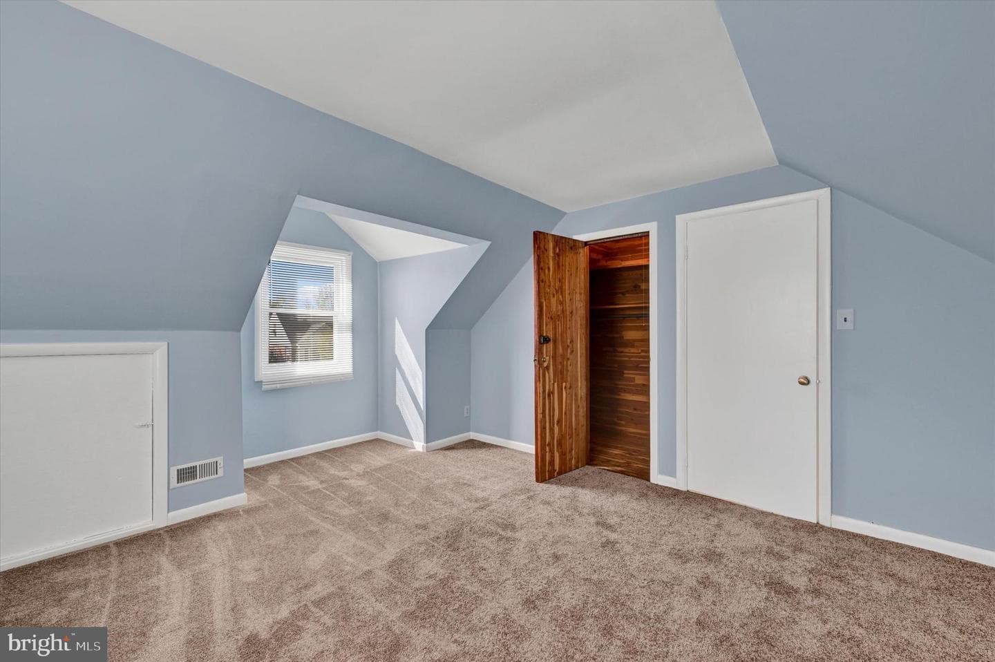 4500 Norfolk Avenue photo 19