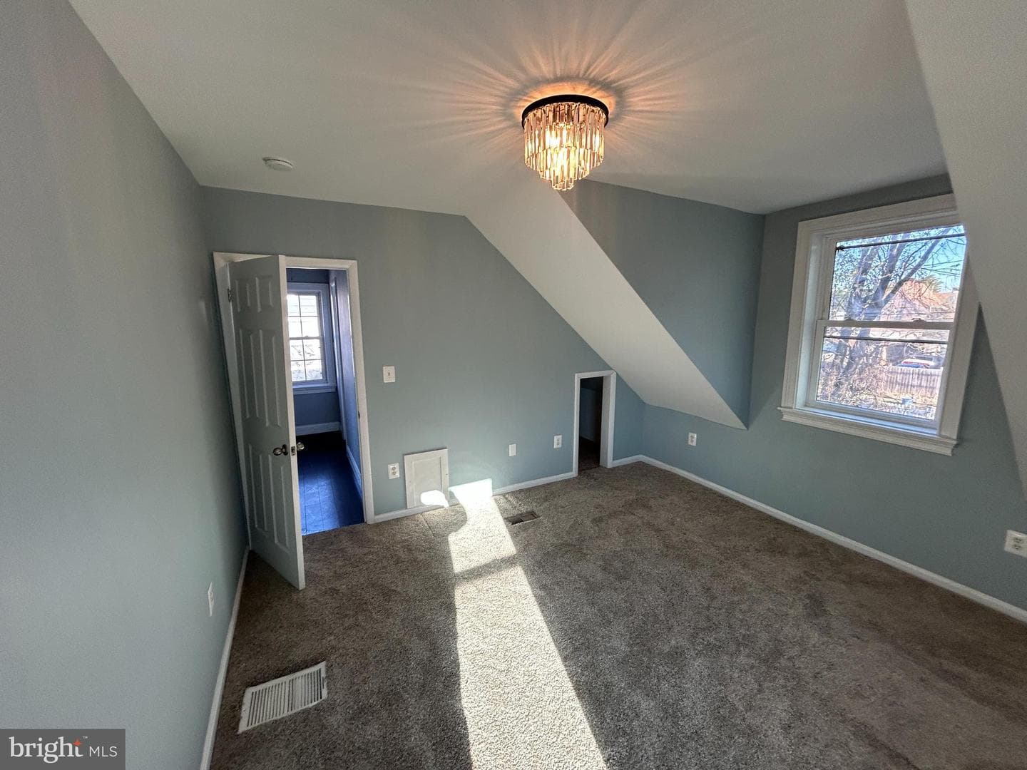 6528 Parnell Avenue photo 22