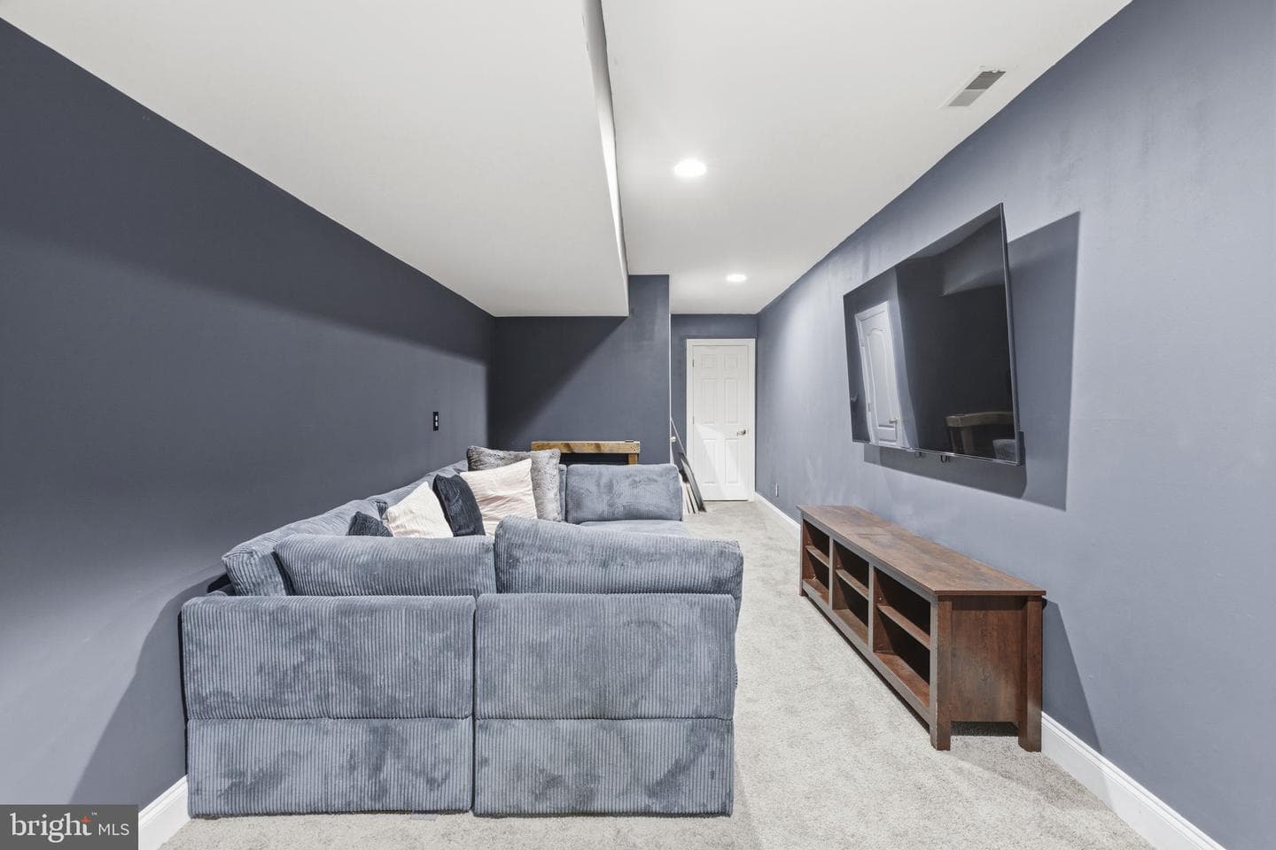 1344 Towson Street photo 5