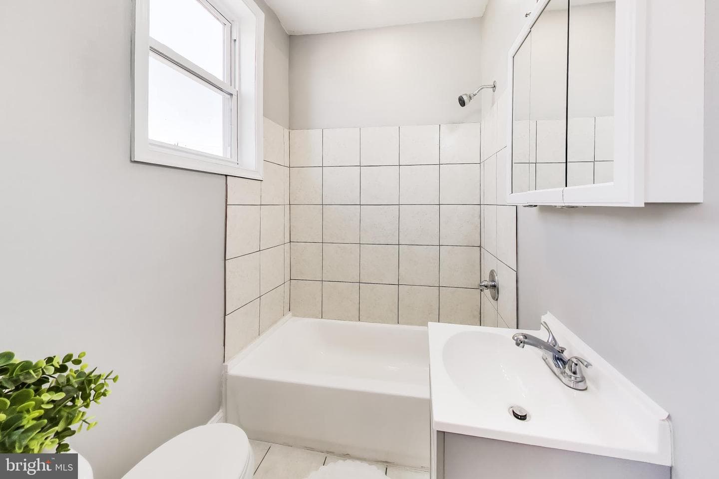 2807 Waldorf Avenue photo 23