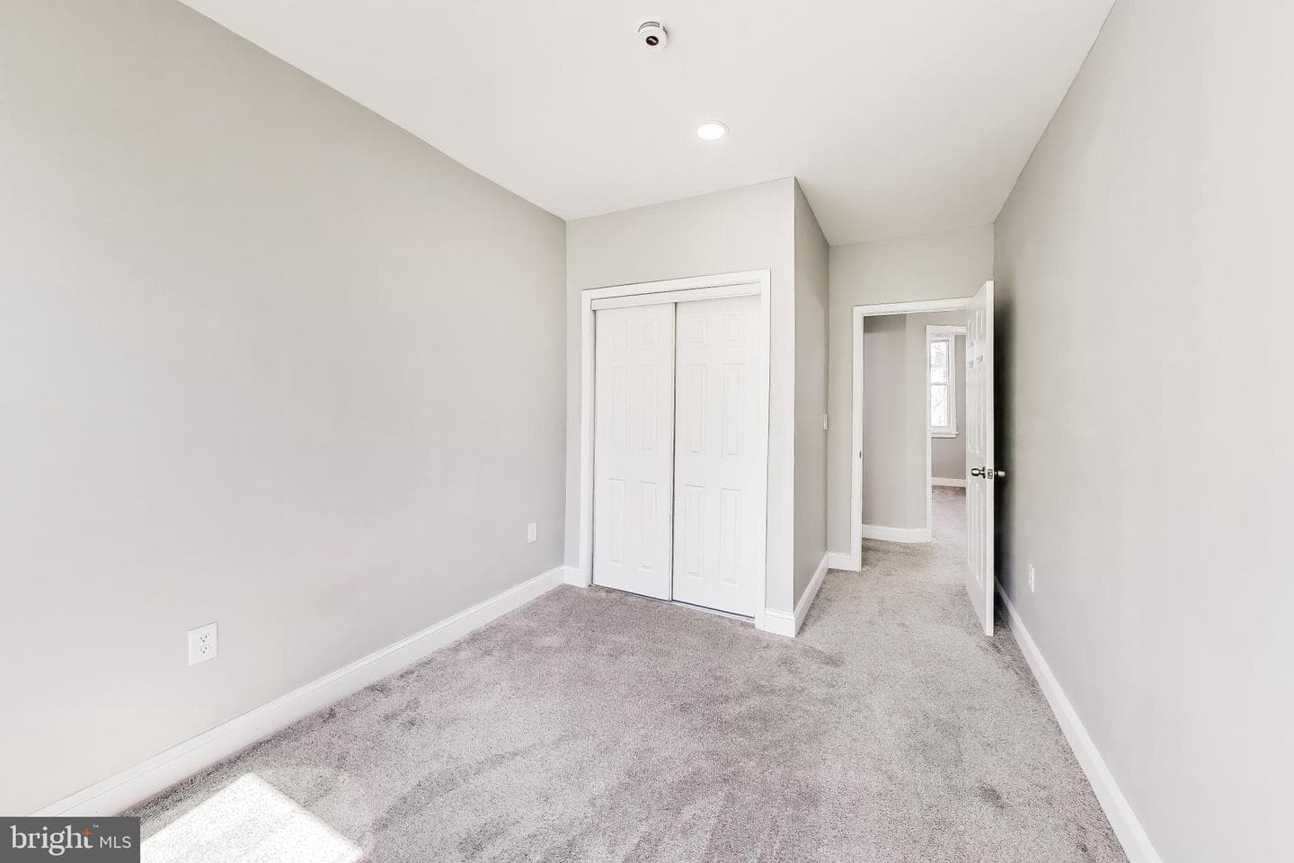 2807 Waldorf Avenue photo 26