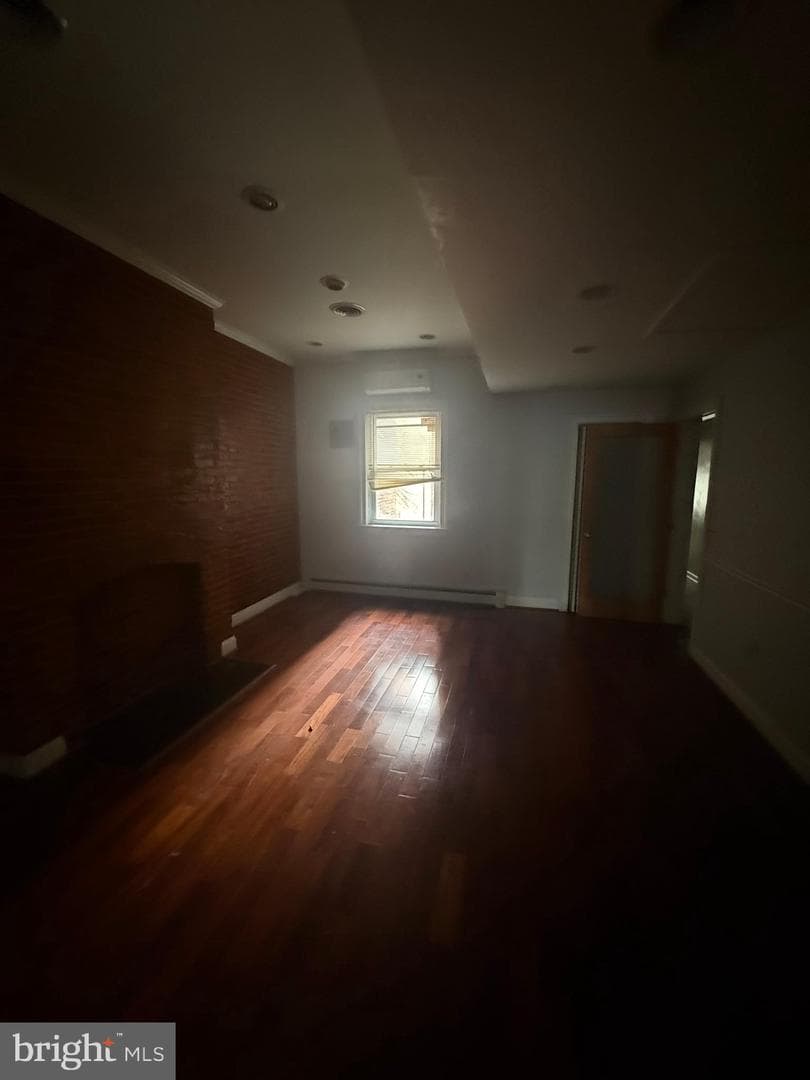 2225 Saint Paul Street photo 40