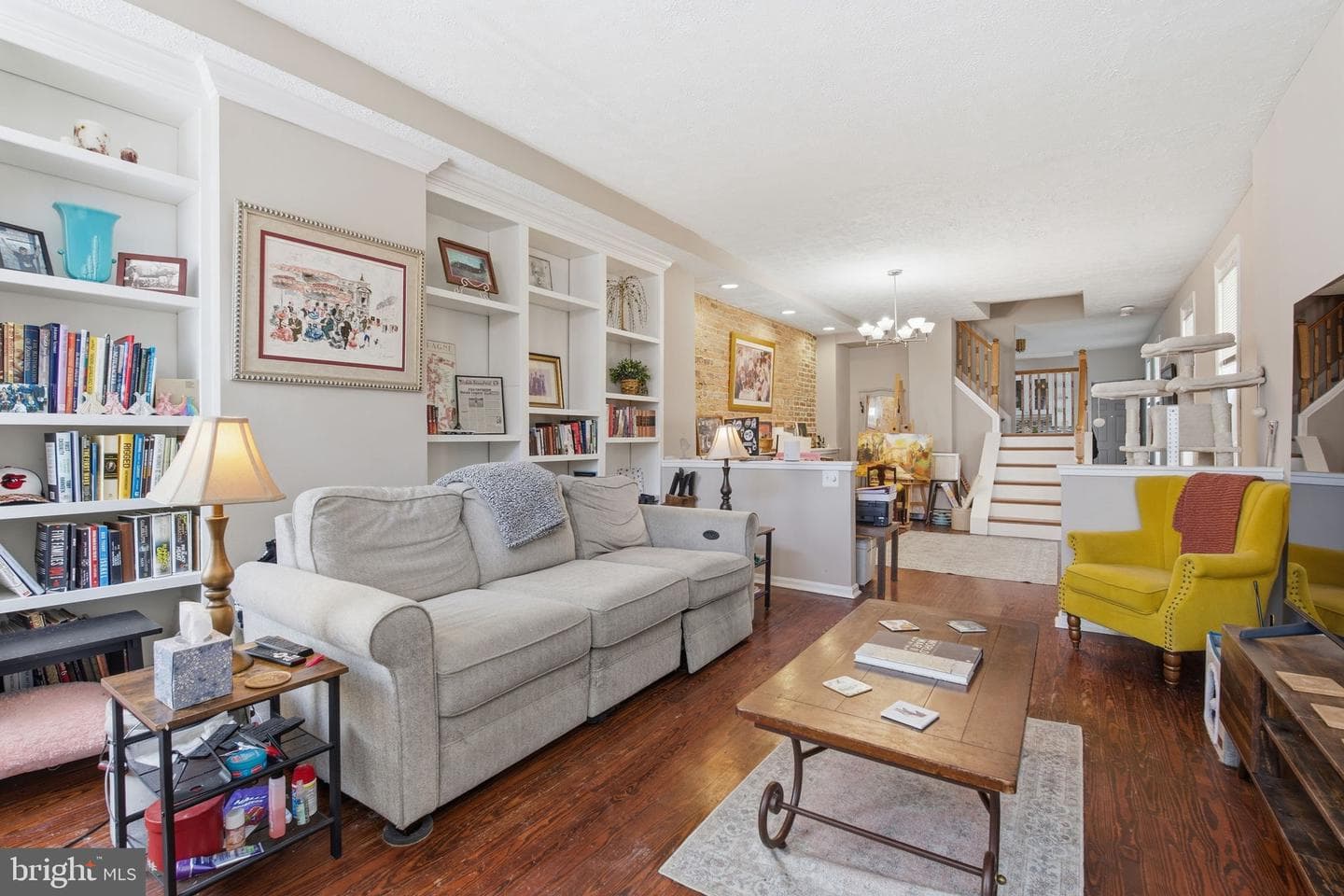 116 W Clement Street photo 5