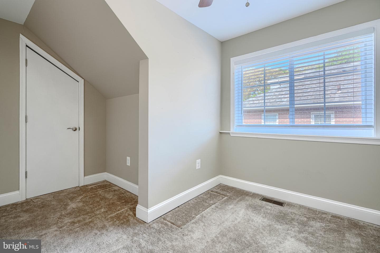 3105 Juneau Place photo 30