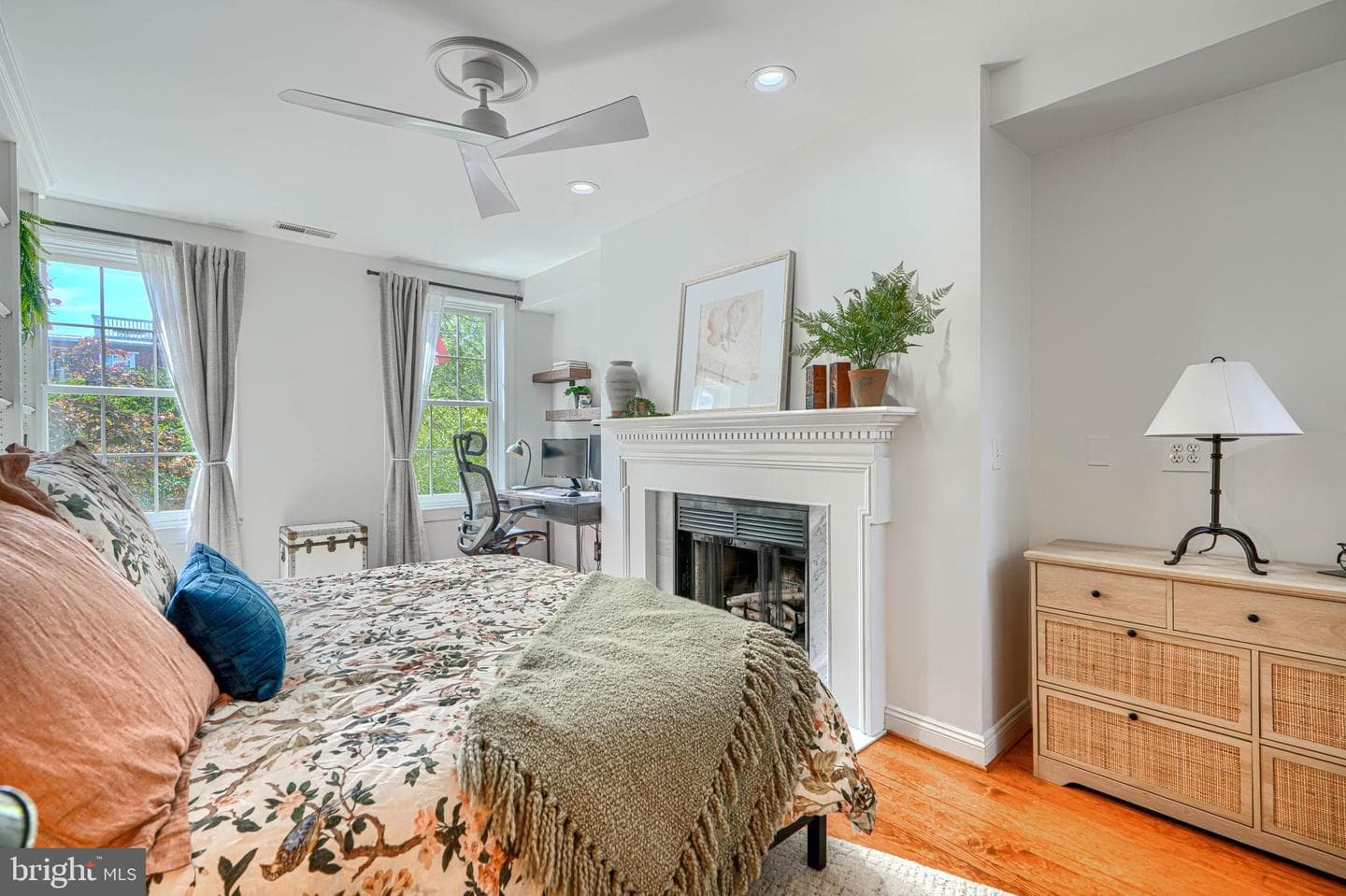 811 William Street photo 19