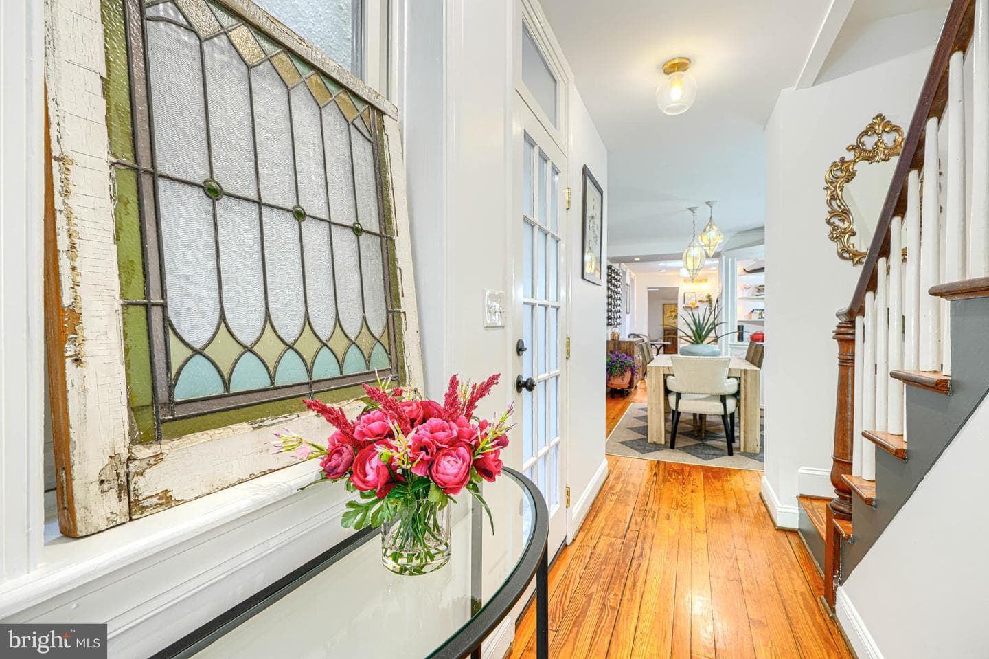 811 William Street photo 5