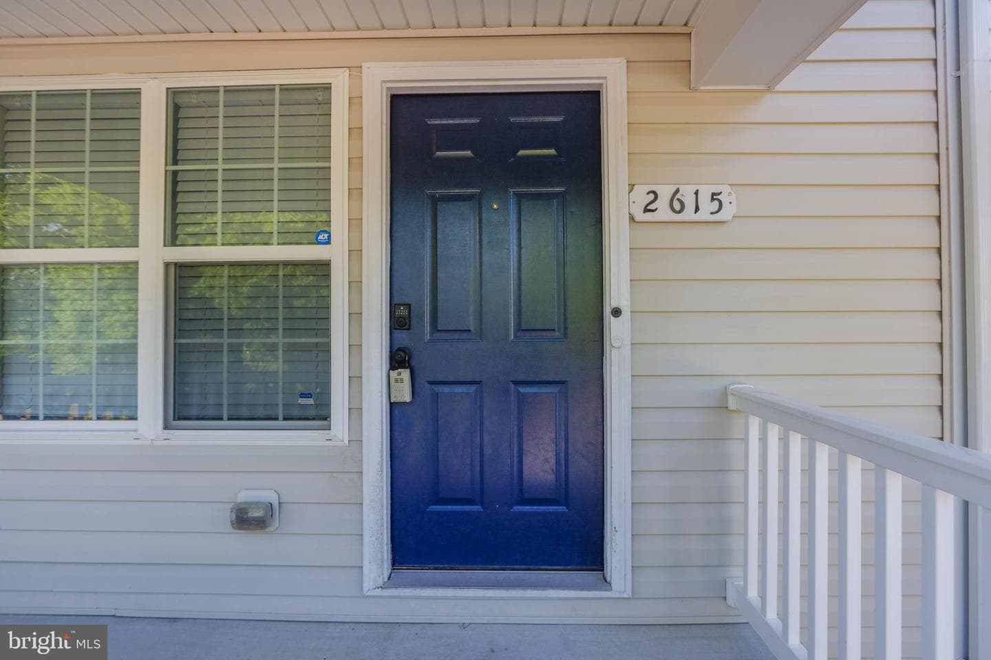 2615 Huron Street photo 5