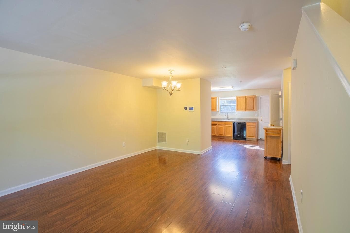 2615 Huron Street photo 9